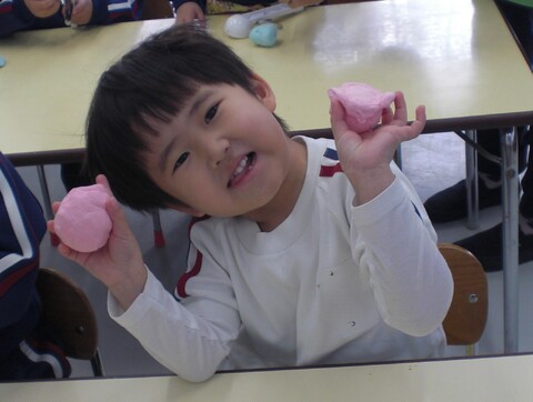 みてみて本物のアイスみたいでしょう！